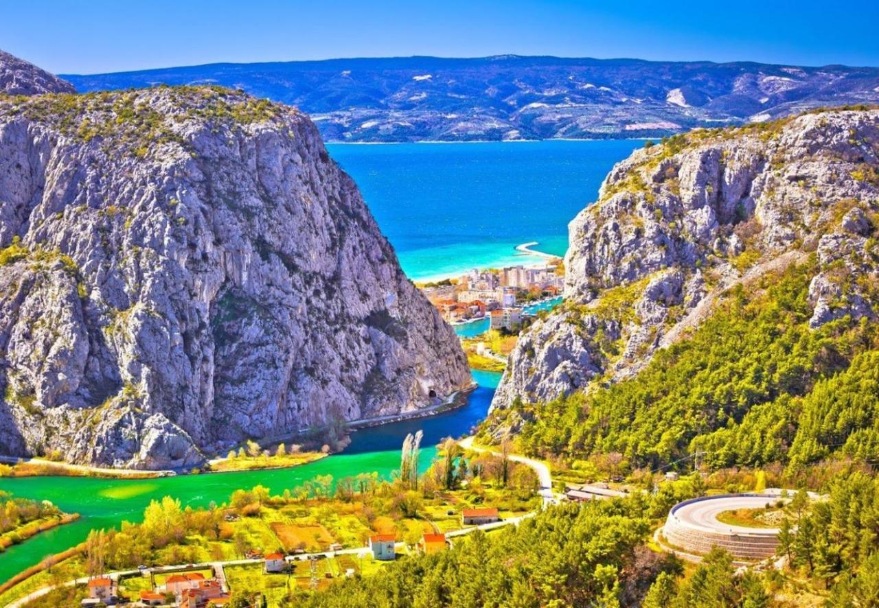 Adriatic Seaview Apartment Omiš Eksteriør bilde